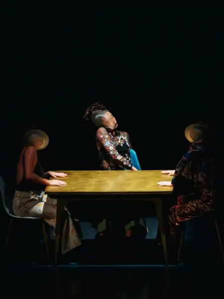 SONAL – Danse contemporaine – Théâtre