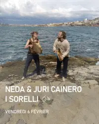 Visuel d'un événement avec les informations le concernant et la photo de deux jeunes en train de jouer des percussions en plein air